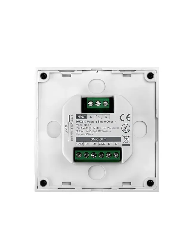X1 Monochrome DMX512 Dimmer 230V detail 06