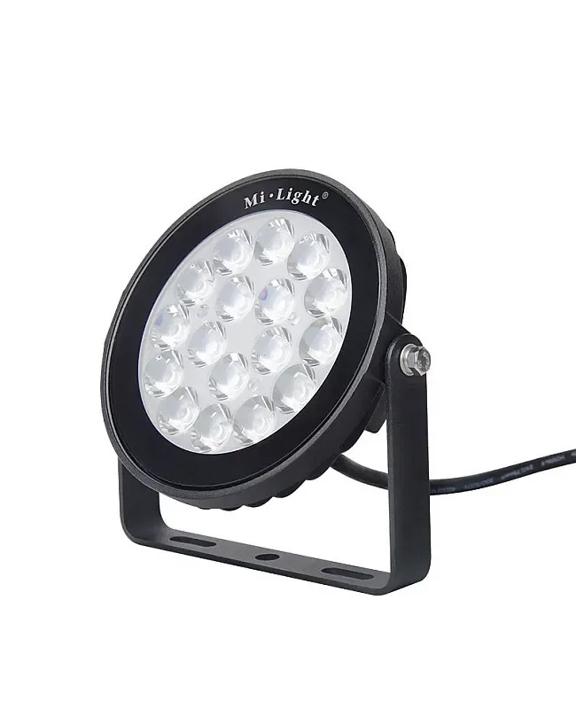SYS 9W RGBWW Back Yard Lights detail 04
